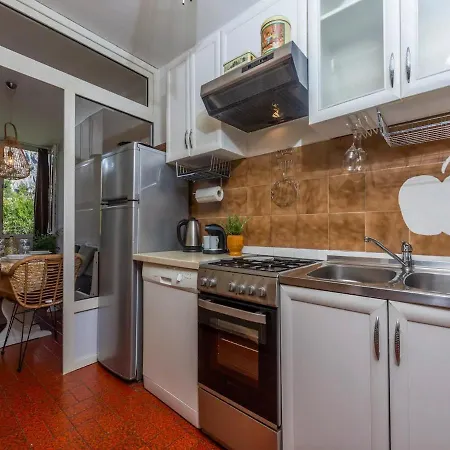 Beachfront Penthouse Boho Omiš