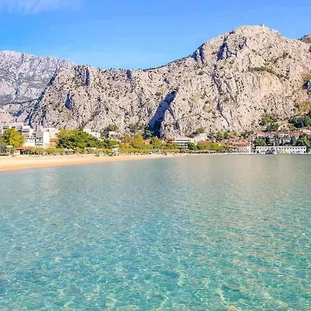 Apartment Central Apartment Boho Omis Sandy Beach